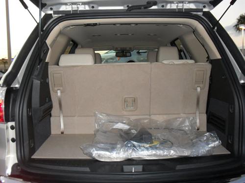 GMC Acadia 2011 photo 1