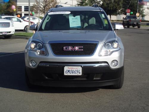 GMC Acadia 2011 photo 1