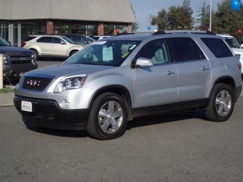 GMC Acadia 2011 photo 2