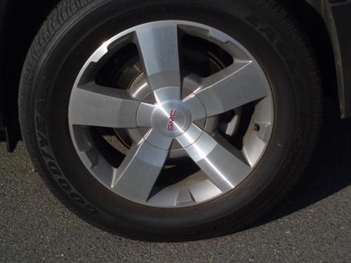 GMC Acadia 2011 photo 3