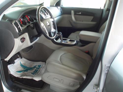 GMC Acadia 2011 photo 4