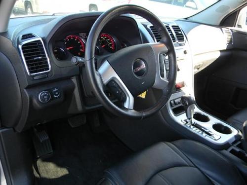 GMC Acadia 2011 photo 4