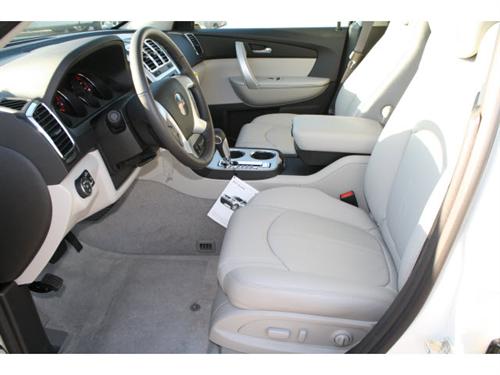 GMC Acadia 2011 photo 4