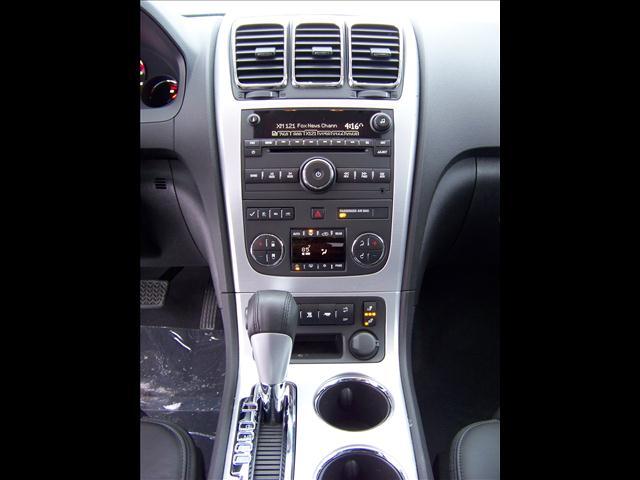 GMC Acadia 2011 photo 4