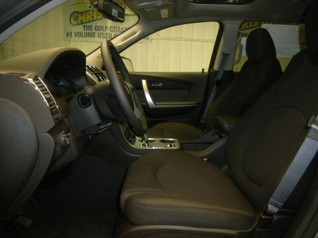 GMC Acadia 2011 photo 3