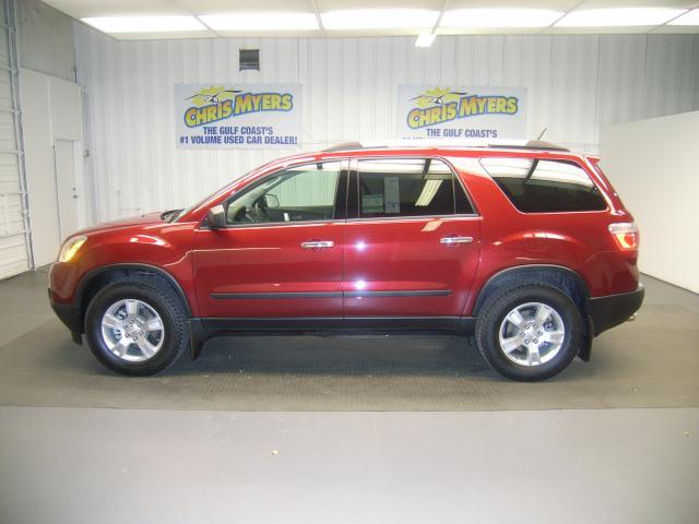 GMC Acadia 2011 photo 1