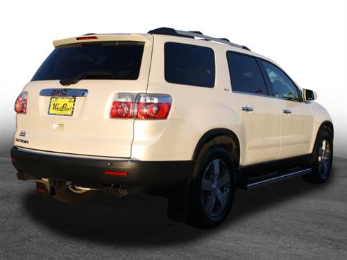 GMC Acadia 2011 photo 2
