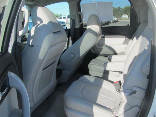 GMC Acadia 2011 photo 1