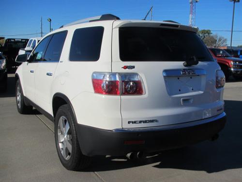 GMC Acadia 2011 photo 3