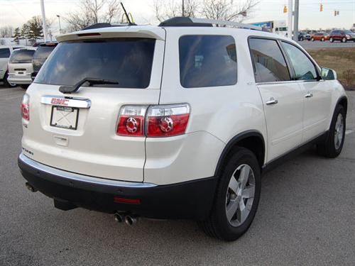 GMC Acadia 2011 photo 1