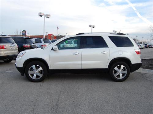 GMC Acadia 2011 photo 3