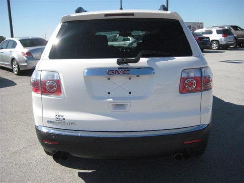 GMC Acadia 2011 photo 1