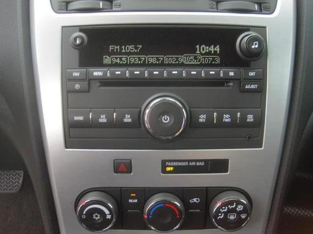 GMC Acadia 2011 photo 4