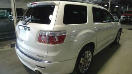 GMC Acadia 2011 photo 4