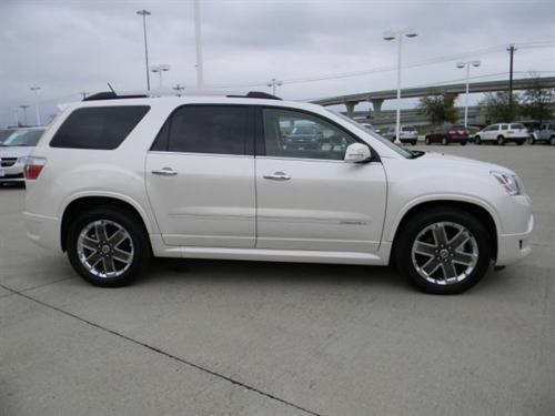 GMC Acadia 2011 photo 1