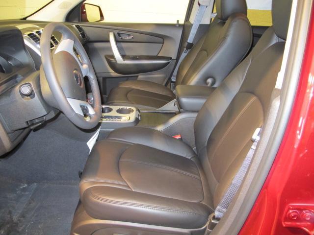 GMC Acadia 2011 photo 5