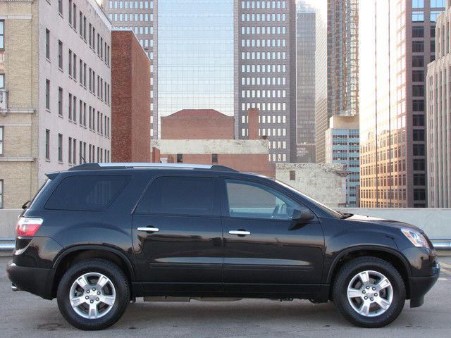 GMC Acadia 2011 photo 4