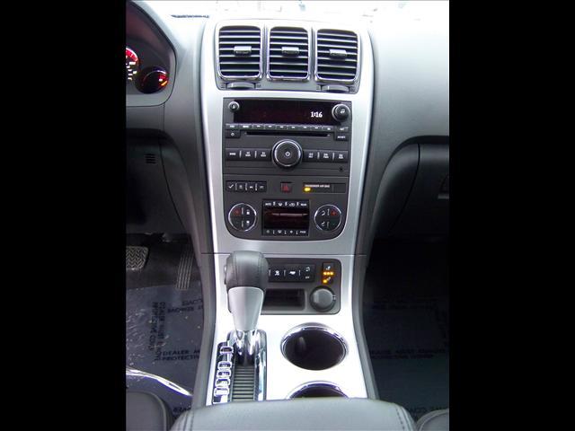 GMC Acadia 2011 photo 4