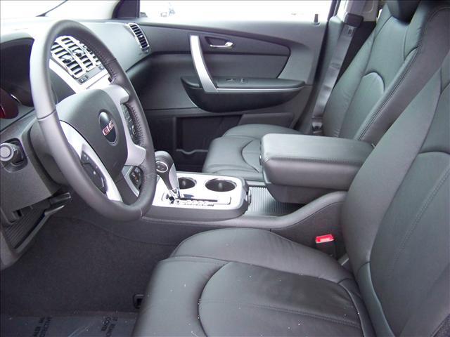 GMC Acadia 2011 photo 5