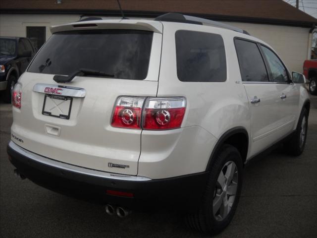 GMC Acadia 2011 photo 4