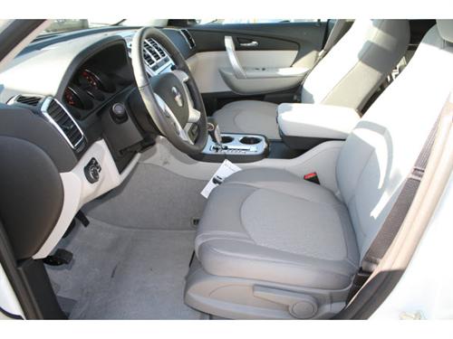 GMC Acadia 2011 photo 4