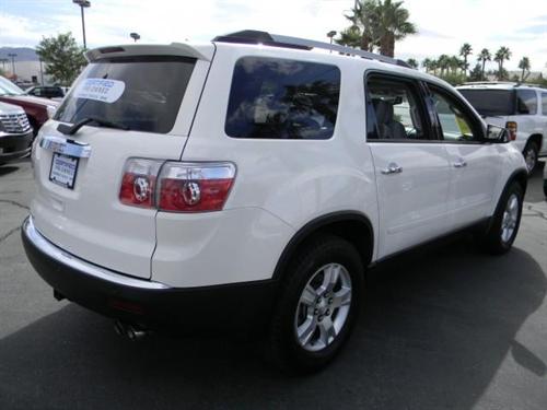 GMC Acadia 2011 photo 2