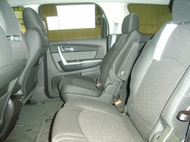 GMC Acadia 2011 photo 4