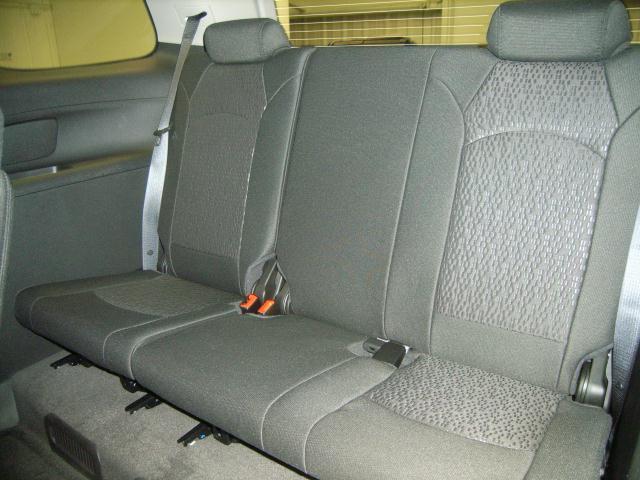 GMC Acadia 2011 photo 5