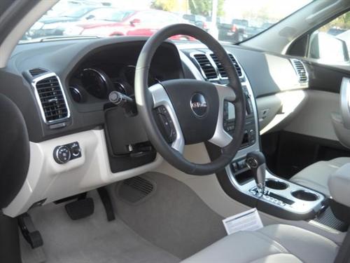GMC Acadia 2011 photo 1