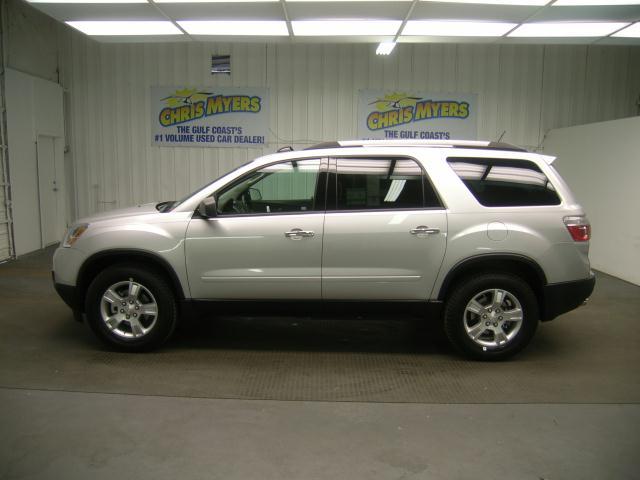 GMC Acadia 2011 photo 2