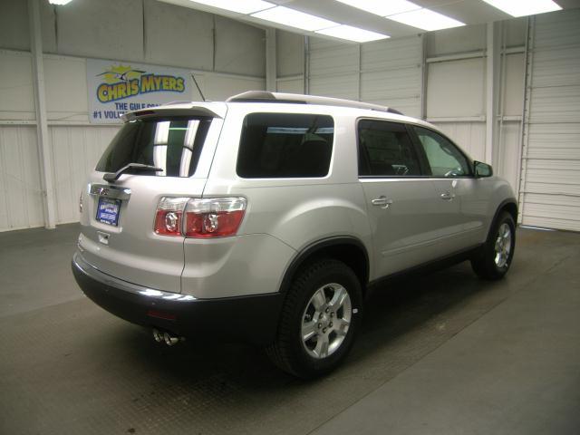 GMC Acadia 2011 photo 3