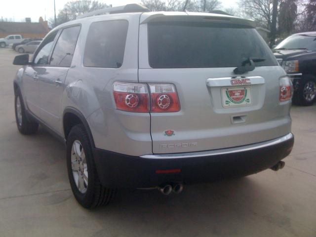 GMC Acadia 2011 photo 4
