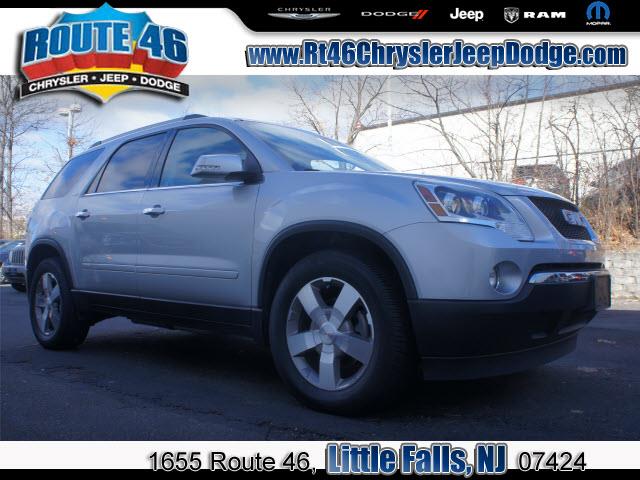 GMC Acadia 2011 photo 2
