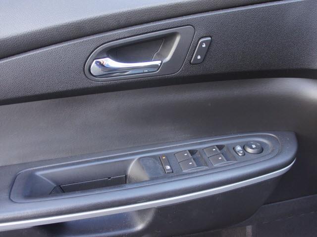 GMC Acadia 2011 photo 4