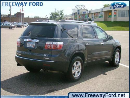 GMC Acadia 2011 photo 2