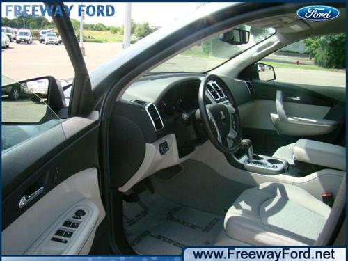 GMC Acadia 2011 photo 4