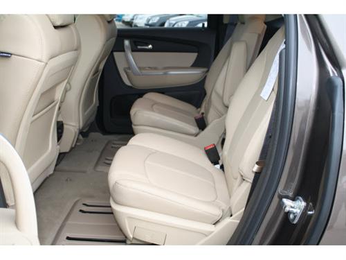 GMC Acadia 2011 photo 5