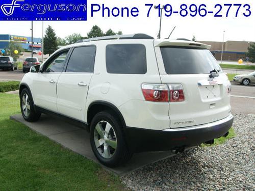 GMC Acadia 2011 photo 2