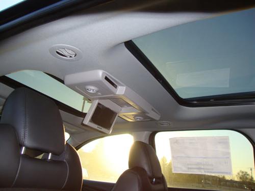 GMC Acadia 2011 photo 2