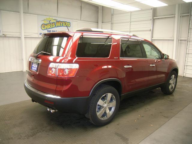 GMC Acadia 2011 photo 2