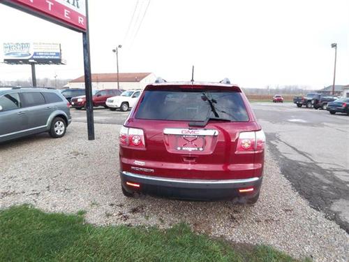 GMC Acadia 2011 photo 2
