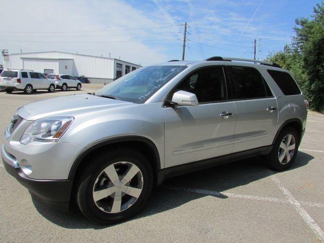 GMC Acadia 2011 photo 3