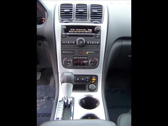 GMC Acadia 2011 photo 4