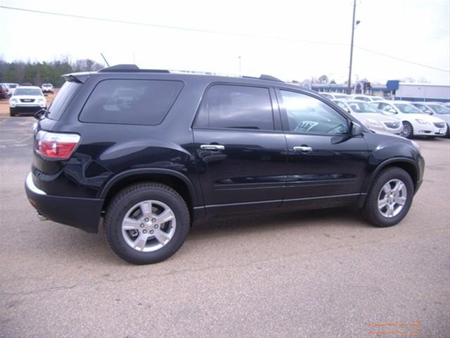 GMC Acadia 2011 photo 2