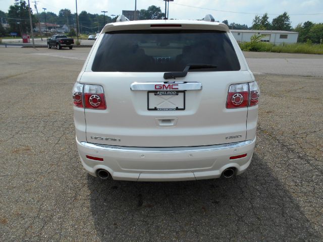 GMC Acadia TDI SUV
