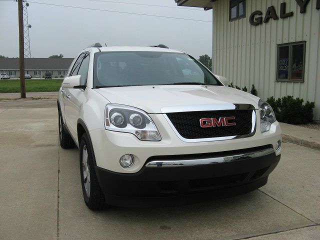 GMC Acadia 2012 photo 1