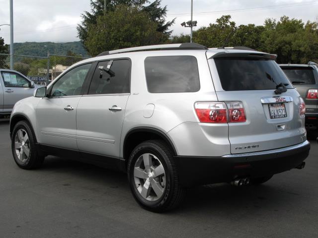 GMC Acadia 4dr Station Wagon LX SUV
