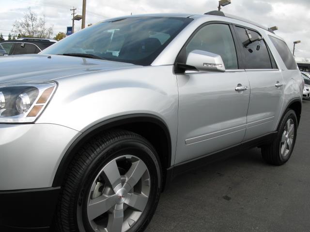 GMC Acadia 2012 photo 15