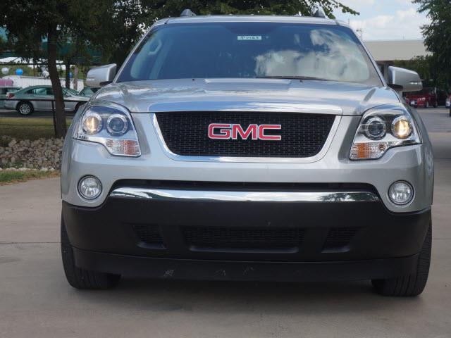 GMC Acadia 2012 photo 2