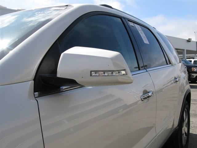 GMC Acadia 2012 photo 7
